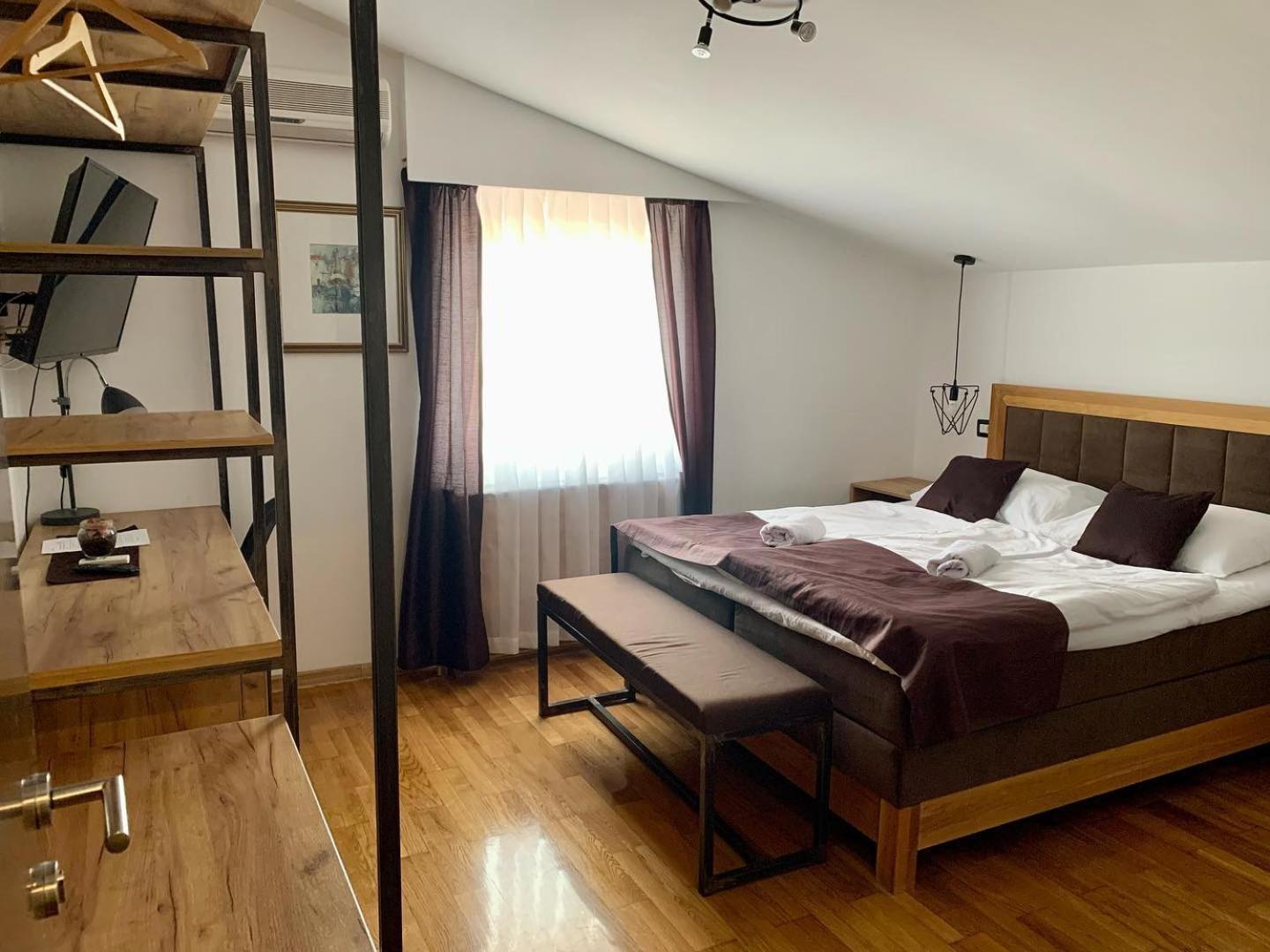 Motel Kiwi Grude Buitenkant foto